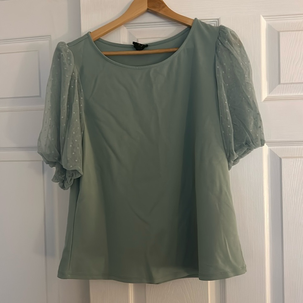 Women’s blouse